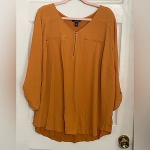 ALYX Size 3x Dark Mustard colored blouse.